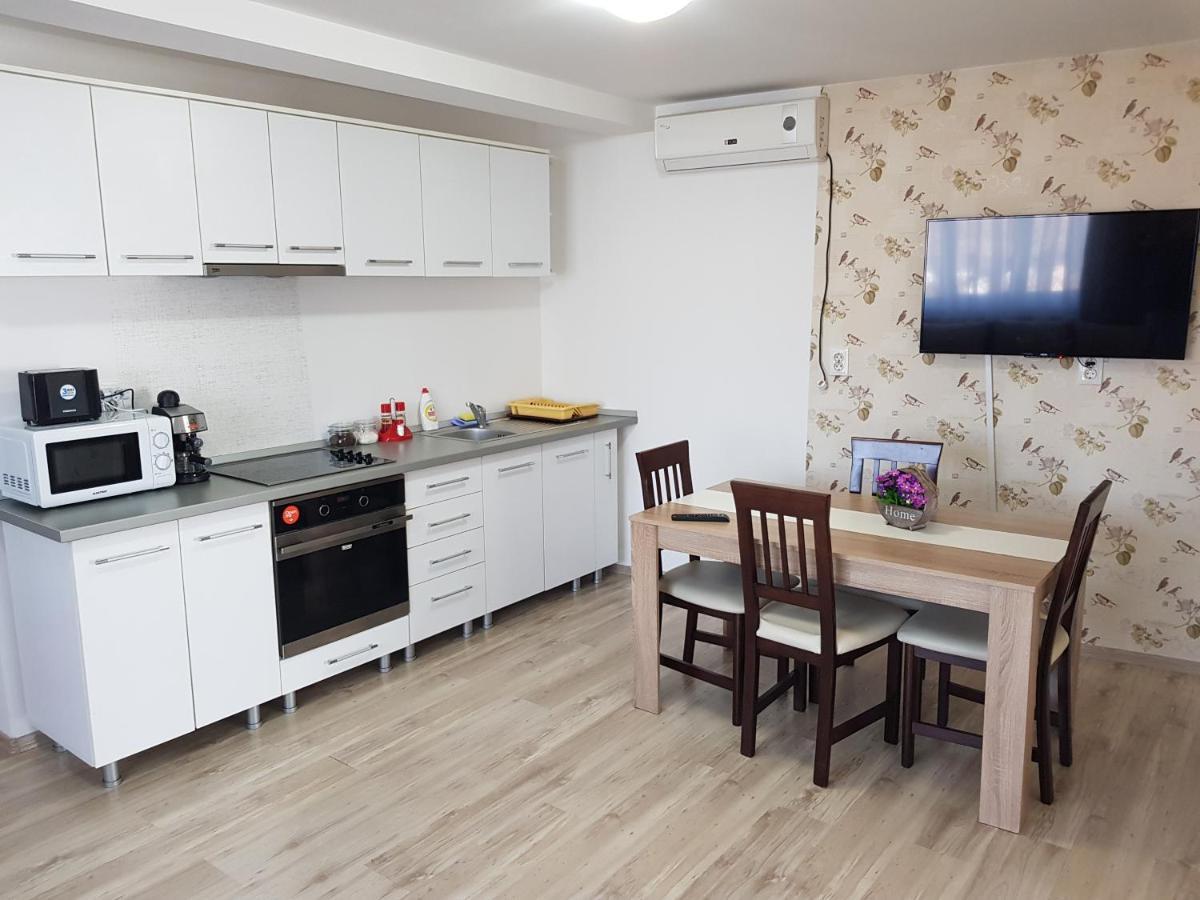 Apartament 11 Central Тиргу-Муреш Екстер'єр фото