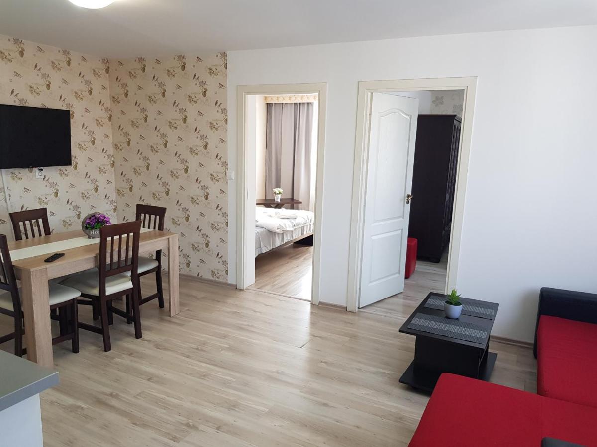Apartament 11 Central Тиргу-Муреш Екстер'єр фото