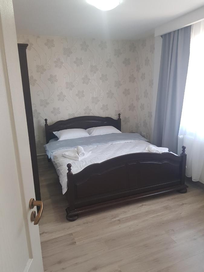 Apartament 11 Central Тиргу-Муреш Екстер'єр фото